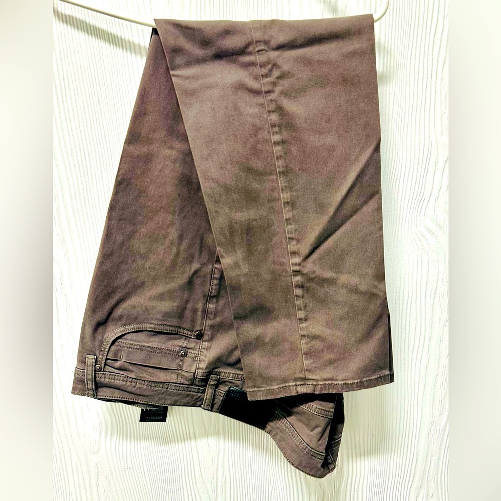 Like NEW : LIVERPOOL Jeans